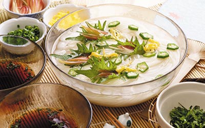 オクラ入り素麺イメージ